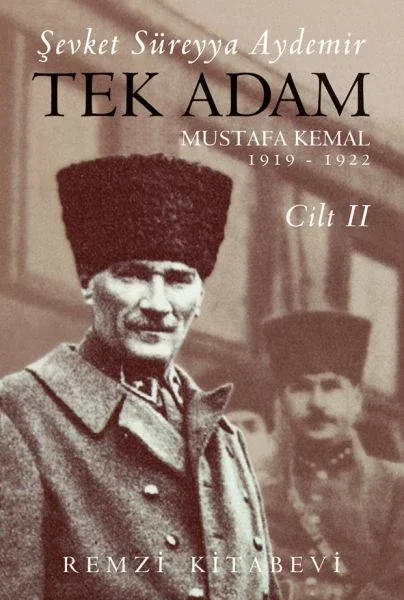 Tek Adam Cilt 2 (Büyük Boy) - Mustafa Kemal 1919-1922 Fiyatı, Yorumları ve Özellikleri