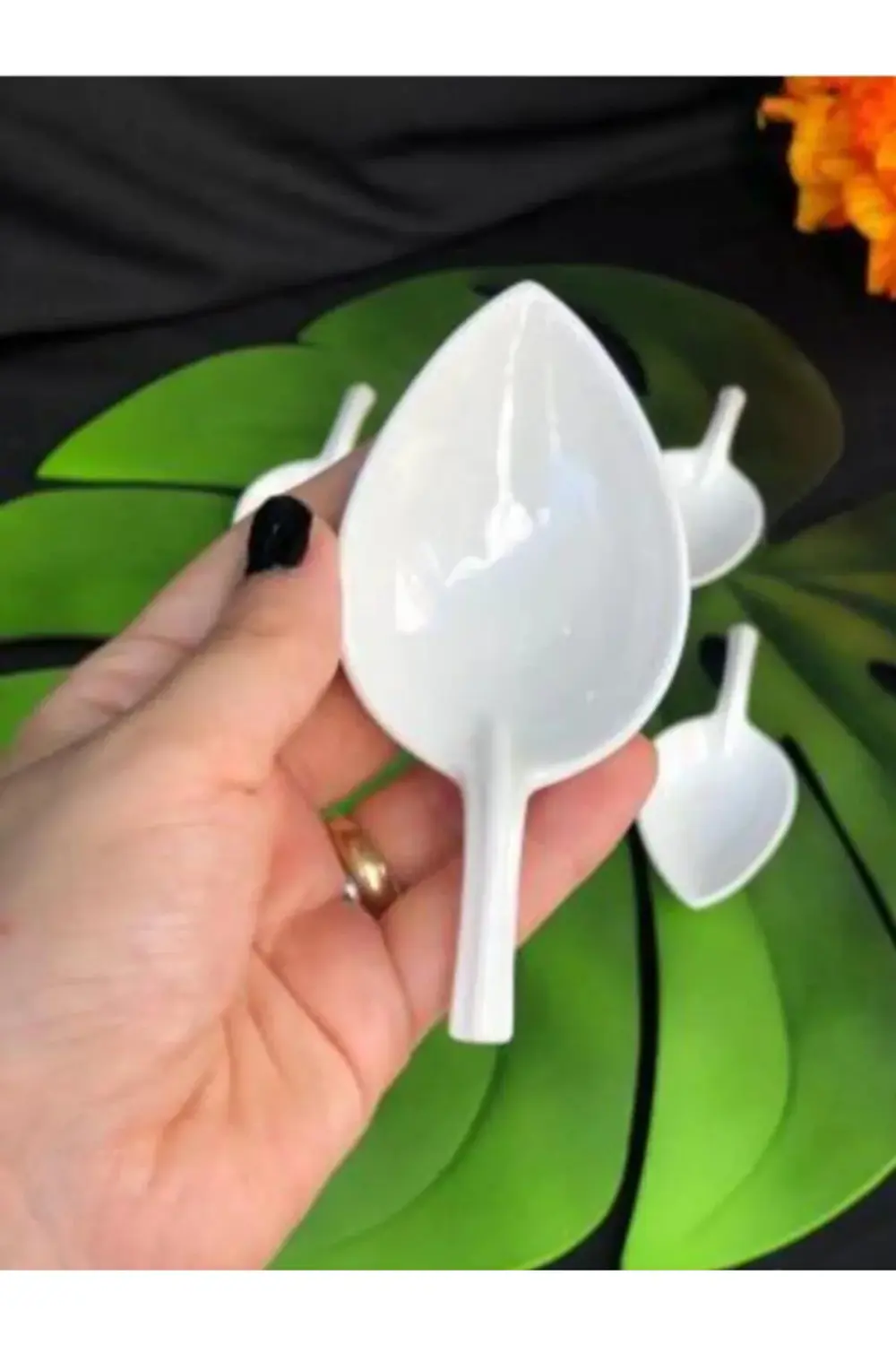 Tekbir Porselen 6 Adet Yaprak Sosluk - Lokumluk - Reçellik - Kahv