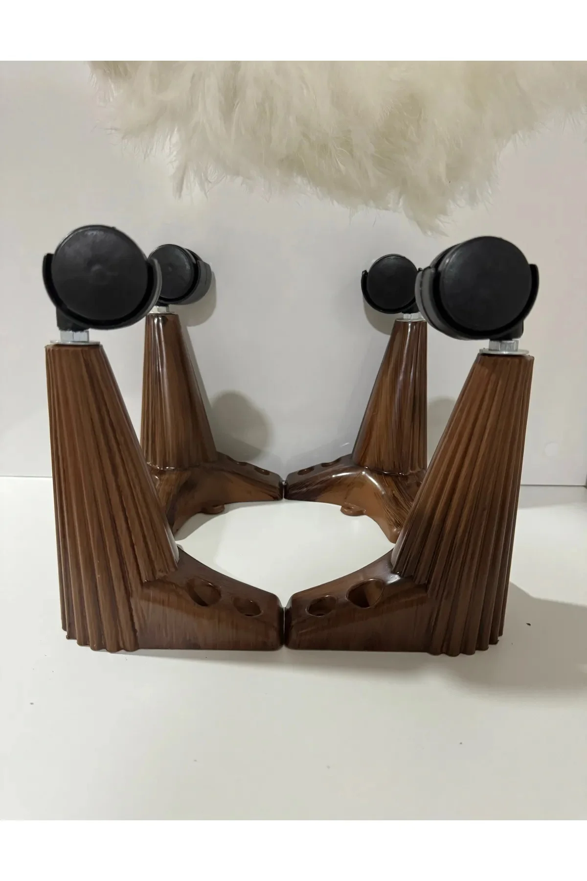 Tekerlekli Sehpa Masa Ayağı,akıllı Sehpa Ayağı, Sihirli Sehpa Ayağı Ceviz 4 Adet 360 Derece 20 Cm Tekerlekli Sehpa Masa Ayağı,akıllı Sehpa Ayağı, Sihirli Sehpa Ayağı Ceviz 4 Adet 360 Derece 20 Cm