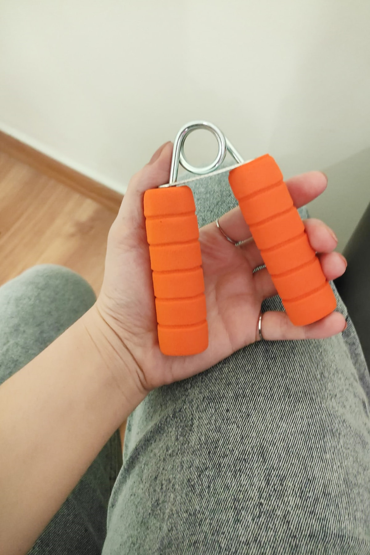 Jet Tekli Süngerli El Yayı 1 Adet El Bilek Omuz Güçlendirici Egzersiz