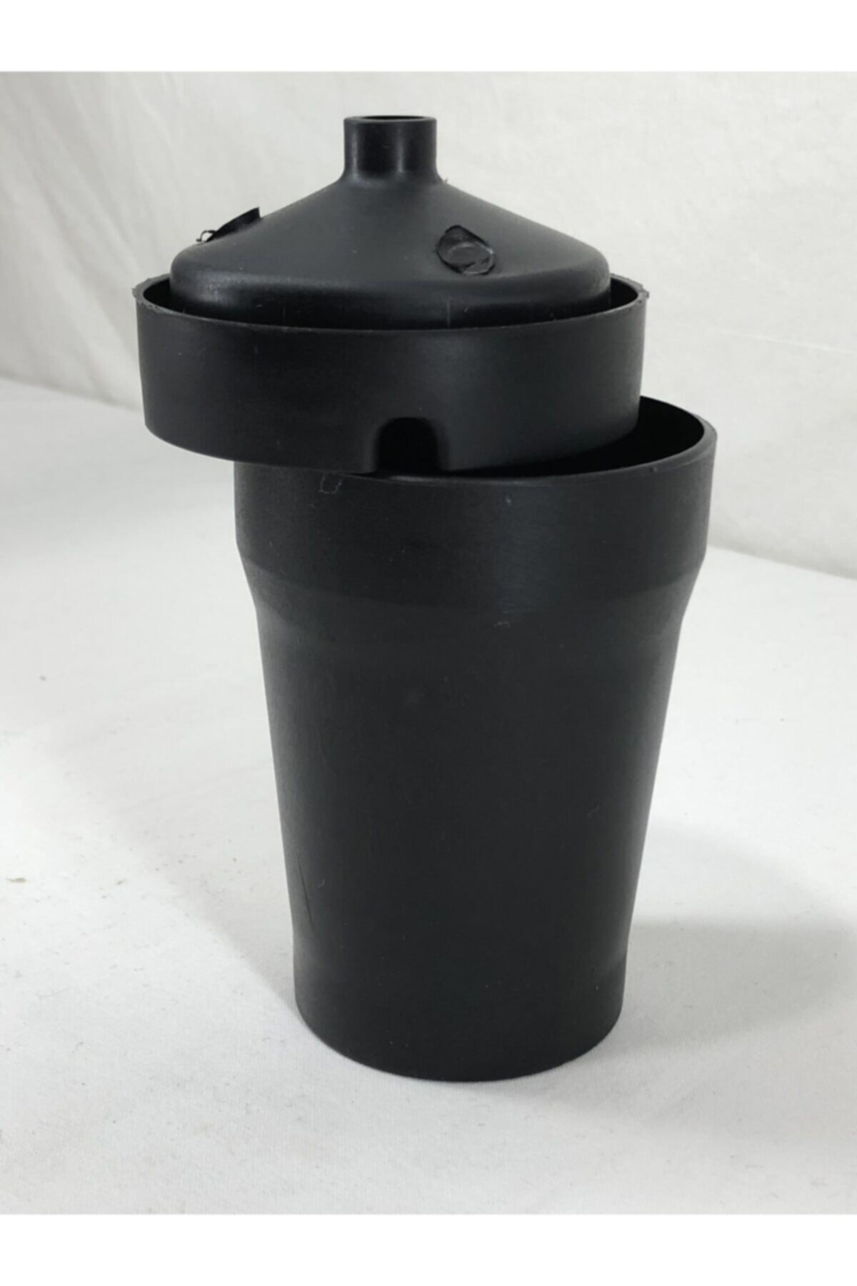 Tekne Yat Cafe Çay Ocağı Ve Açık Alanlar Için Siyah Plastik Kül T