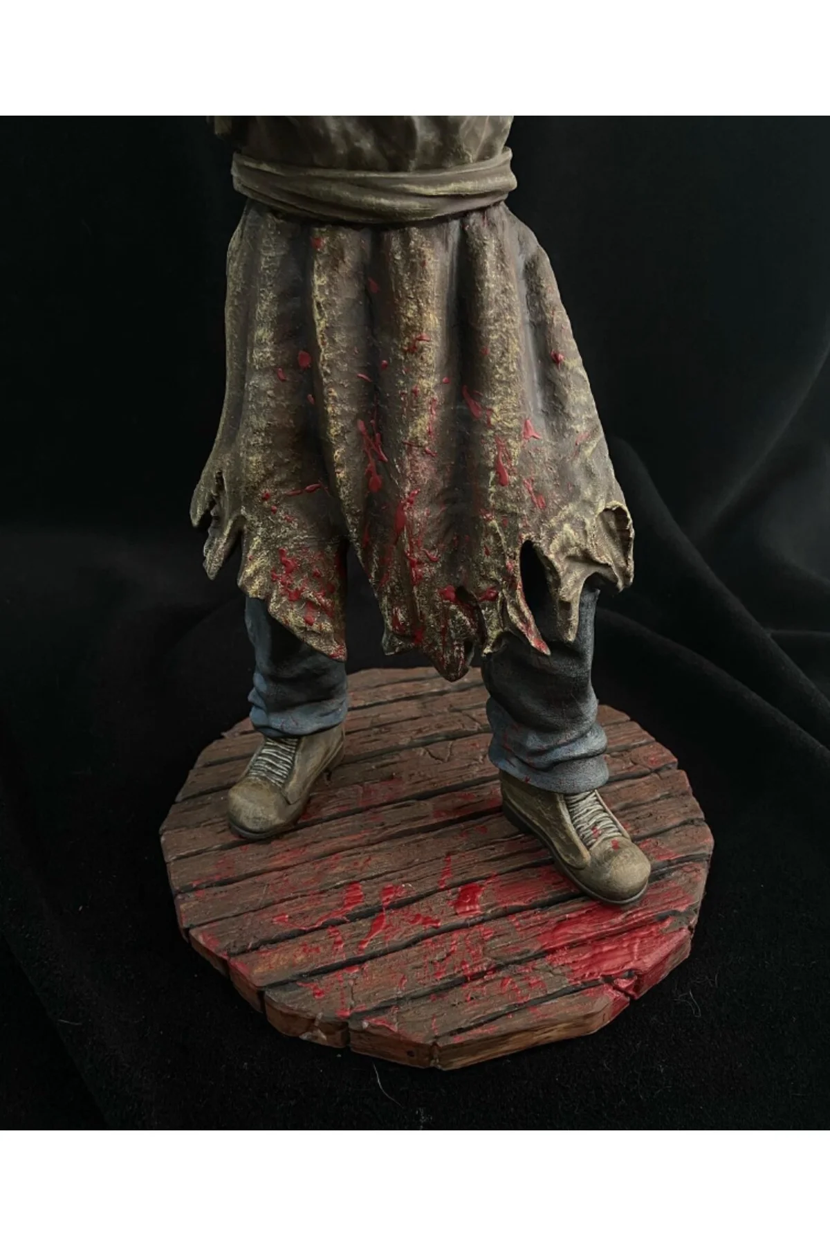 Teksas Katliamı Leatherface Figür Deri Surat Figürü 25CM Büyük Boy