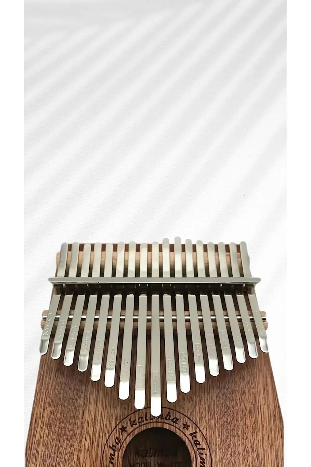 Telefon Tutuculu 17 Tuşlu Maun Kalimba + Çekiç Ve Kılıf + Kalimba