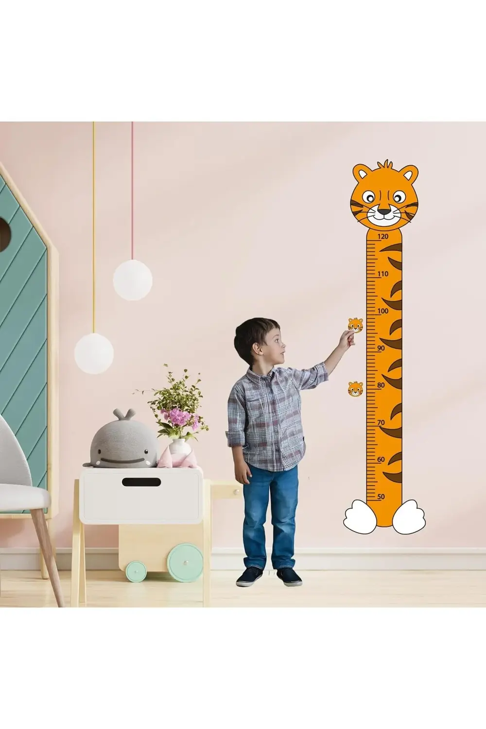 Temalı Çocuk Boy Ölçer Duvar – Sevimli Hayvan Figürlü Yükseklik C
