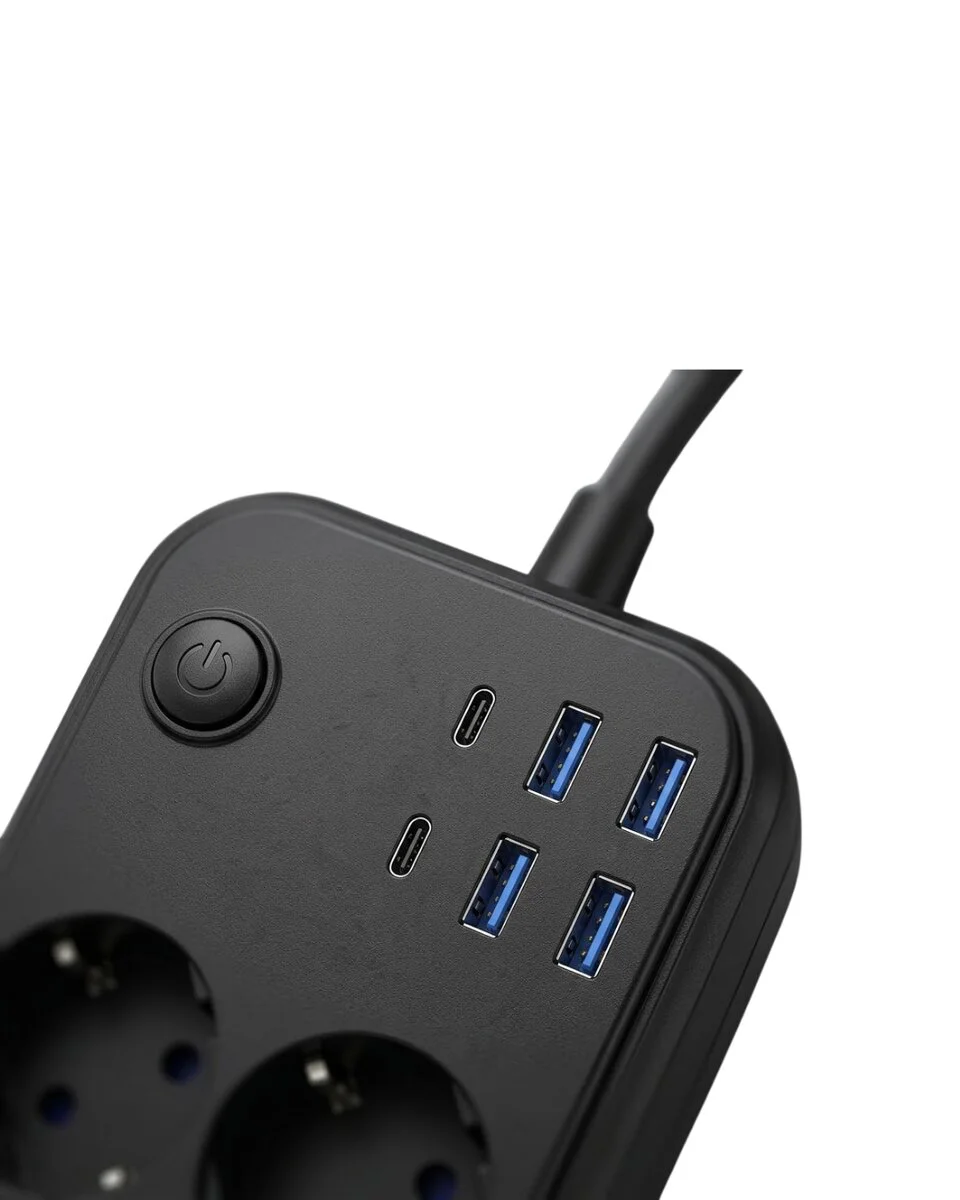 Termal Korumalı Uzatma Kablosu 4 Priz USB ve Type C Çoklu Şarj İs