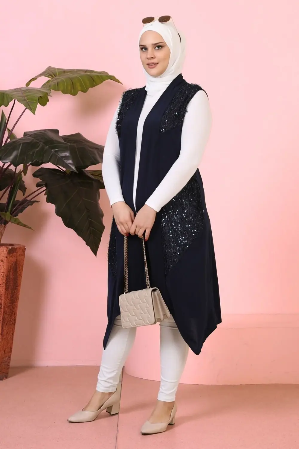 Tesettur Siyah Kadin Buyuk Beden Yelek Pulpayetli Lacivert