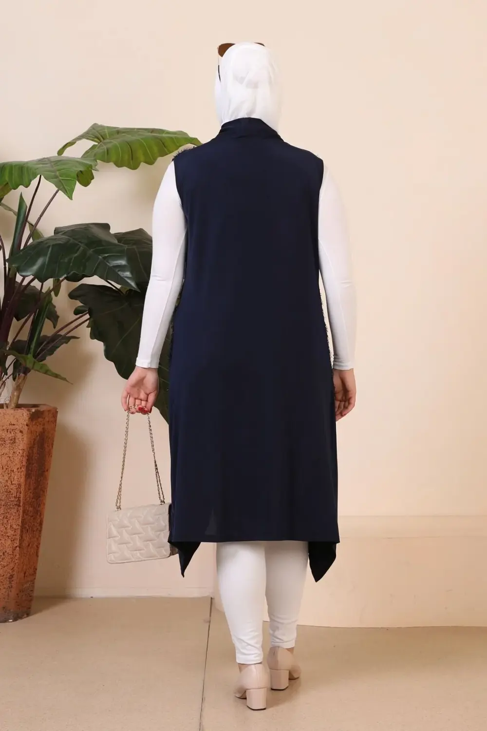 Tesettur Siyah Kadin Buyuk Beden Yelek Pulpayetli Lacivert