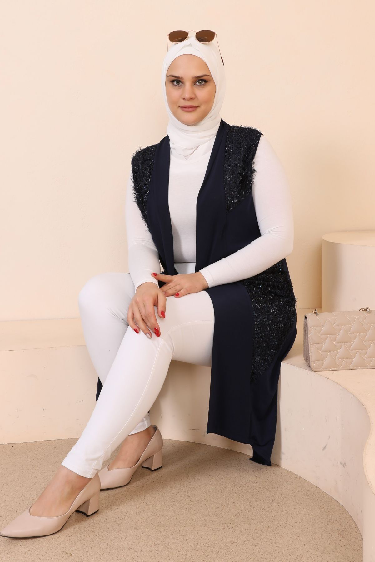 Ferace Tesettur Siyah Kadin Buyuk Beden Yelek Pulpayetli Lacivert