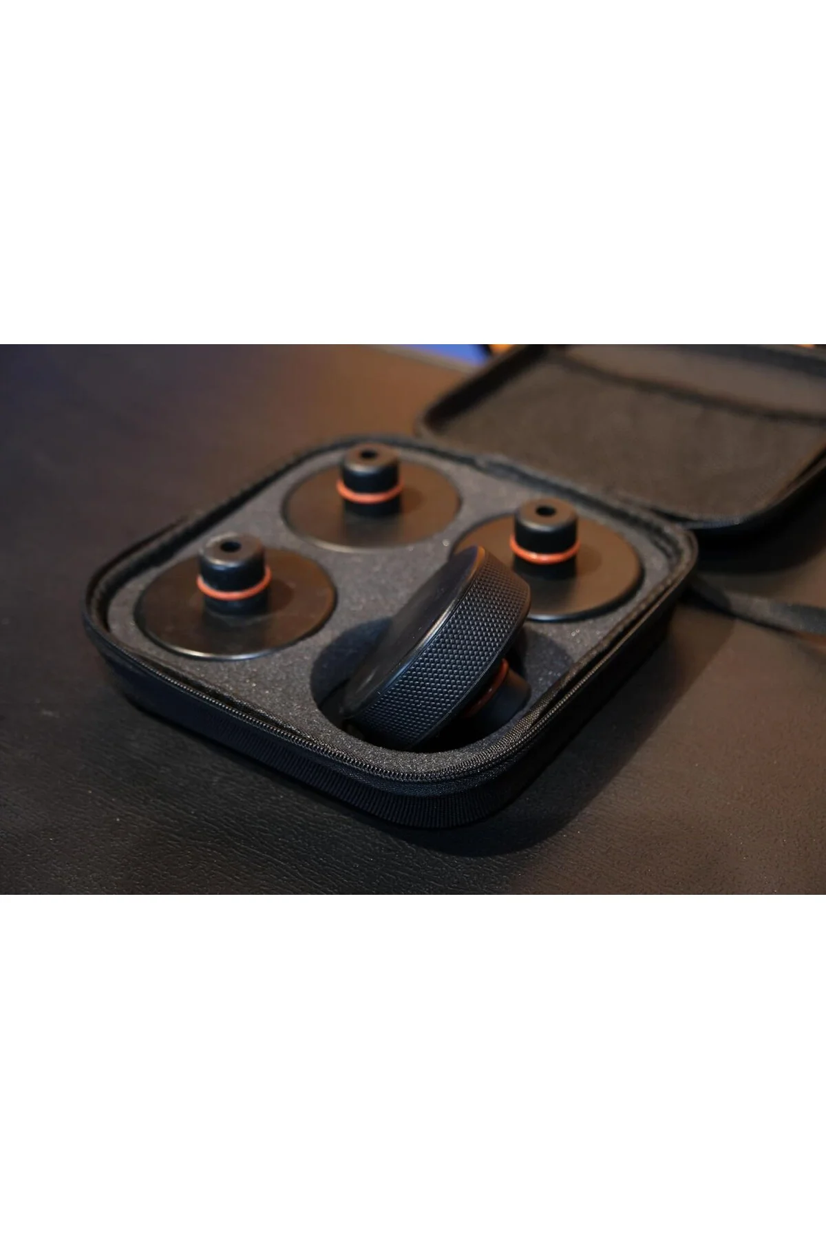 Tesla Juniper ve Model Y ile Uyumlu Lift Takozu Jack Tesla Juniper ve Model Y ile Uyumlu Lift Takozu Jack