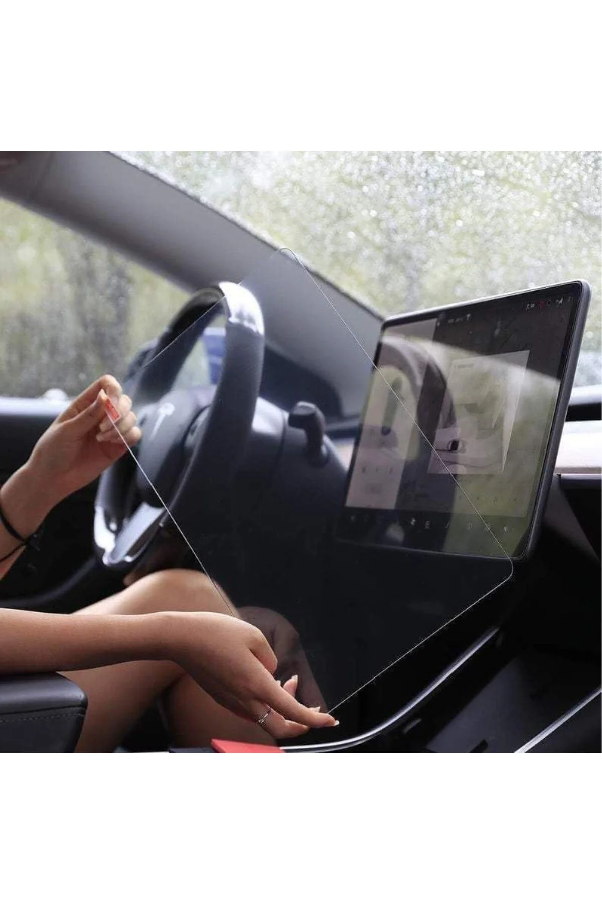 Tesla Model 3 (2024/2025/2026) ve Model Y (2024/2025), Model Y Standard 2026 15.4" Multime