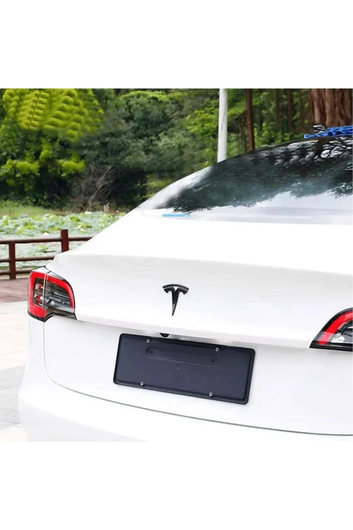 Tesla Model Y ile Uyumlu T Logosu (Ön Kaput + Arka Bagaj + Direksiyon Simit) Parlak Karbon Tesla Model Y ile Uyumlu T Logosu (Ön Kaput + Arka Bagaj + Direksiyon Simit) Parlak Karbon