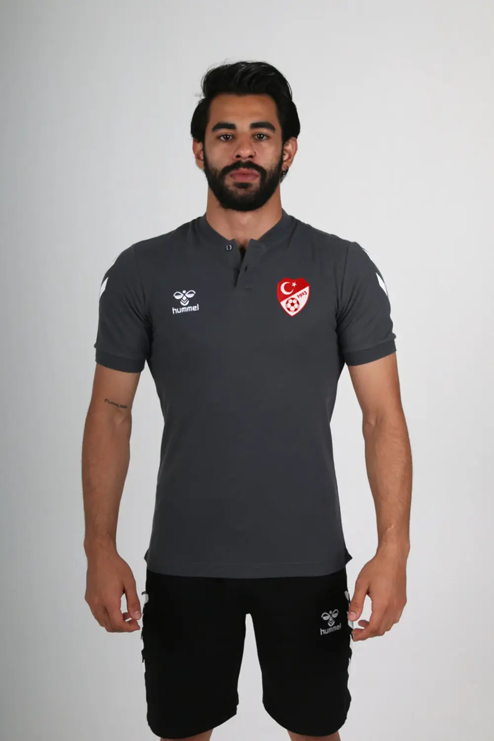 TFF HAKEM Armin Pamuklu Bebe Yaka Tişört Antrasit-M