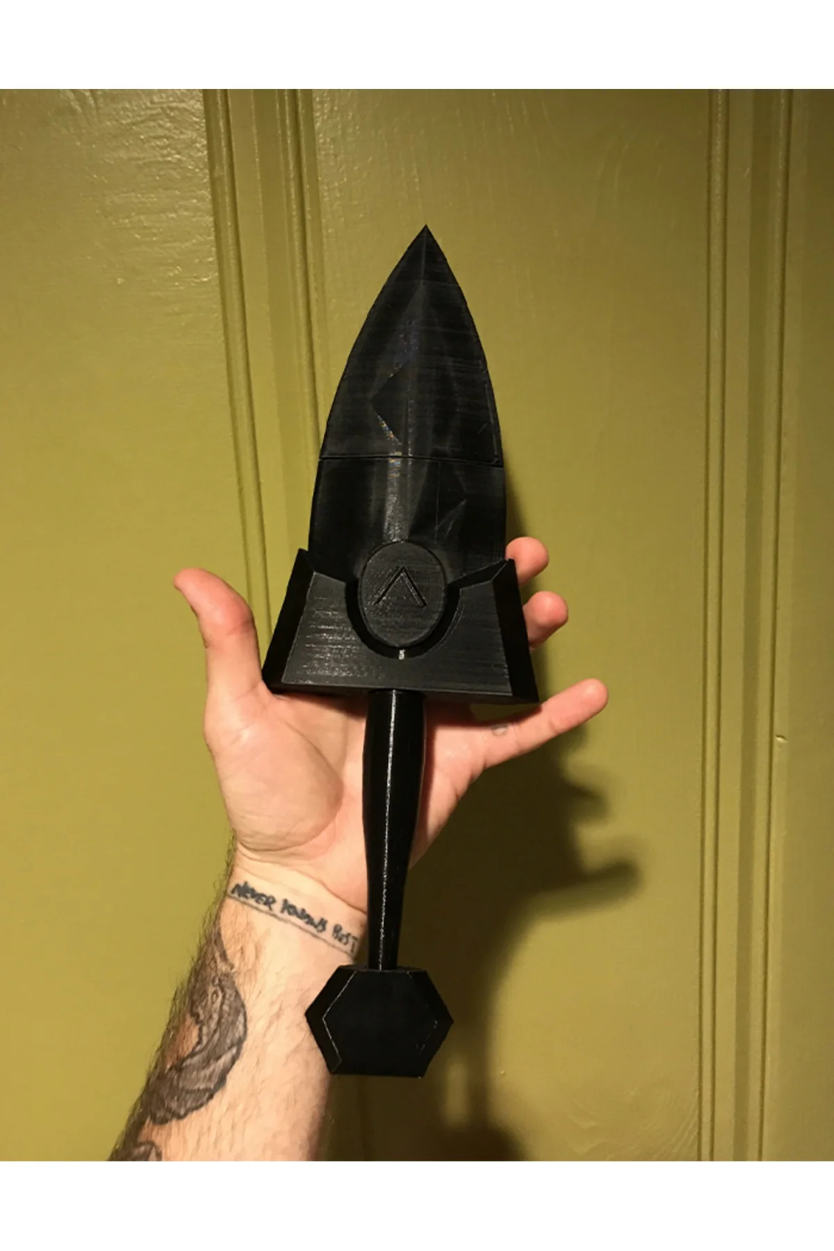 The Berserk Salamander Dagger Berserk Semender Hançeri Oyuncak Hançer