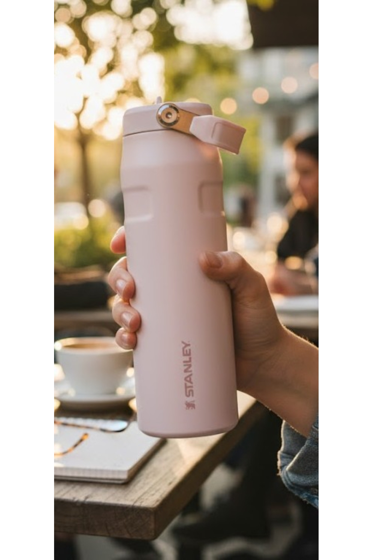 The IceFlow Bottle Flip Straw 2.0 0.70L