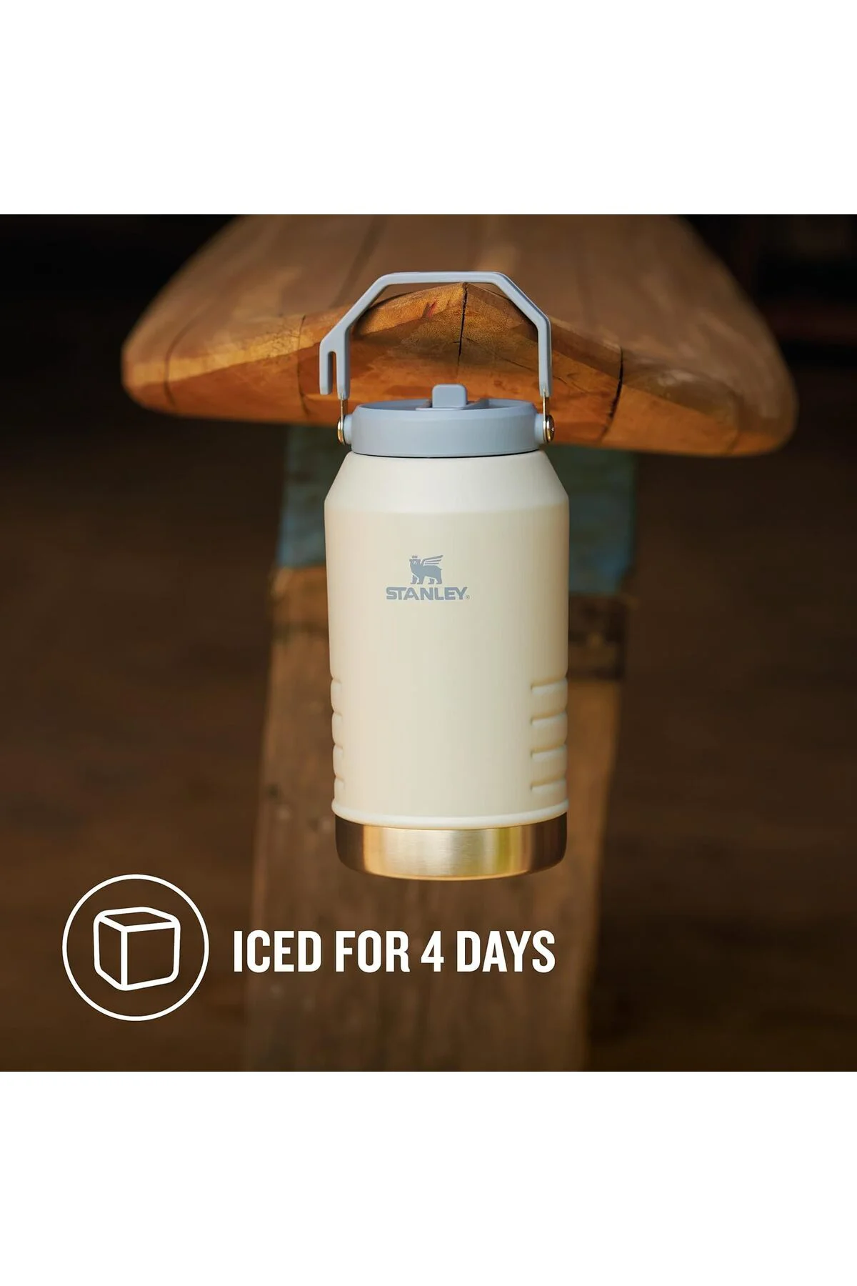 The IceFlow Flip Straw 2.0 Jug Termos 1.90L 10-13085-037