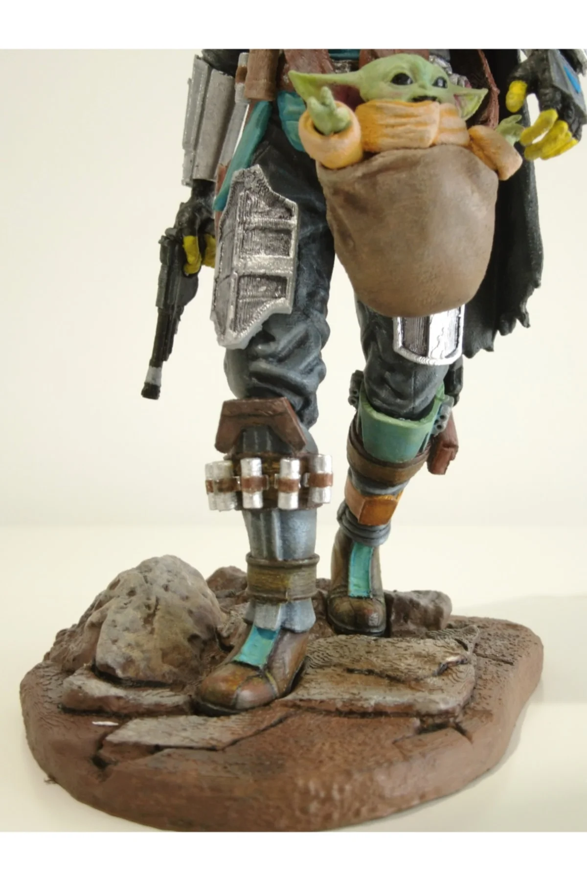 The Mandalorian & Bebek Yoda Figür