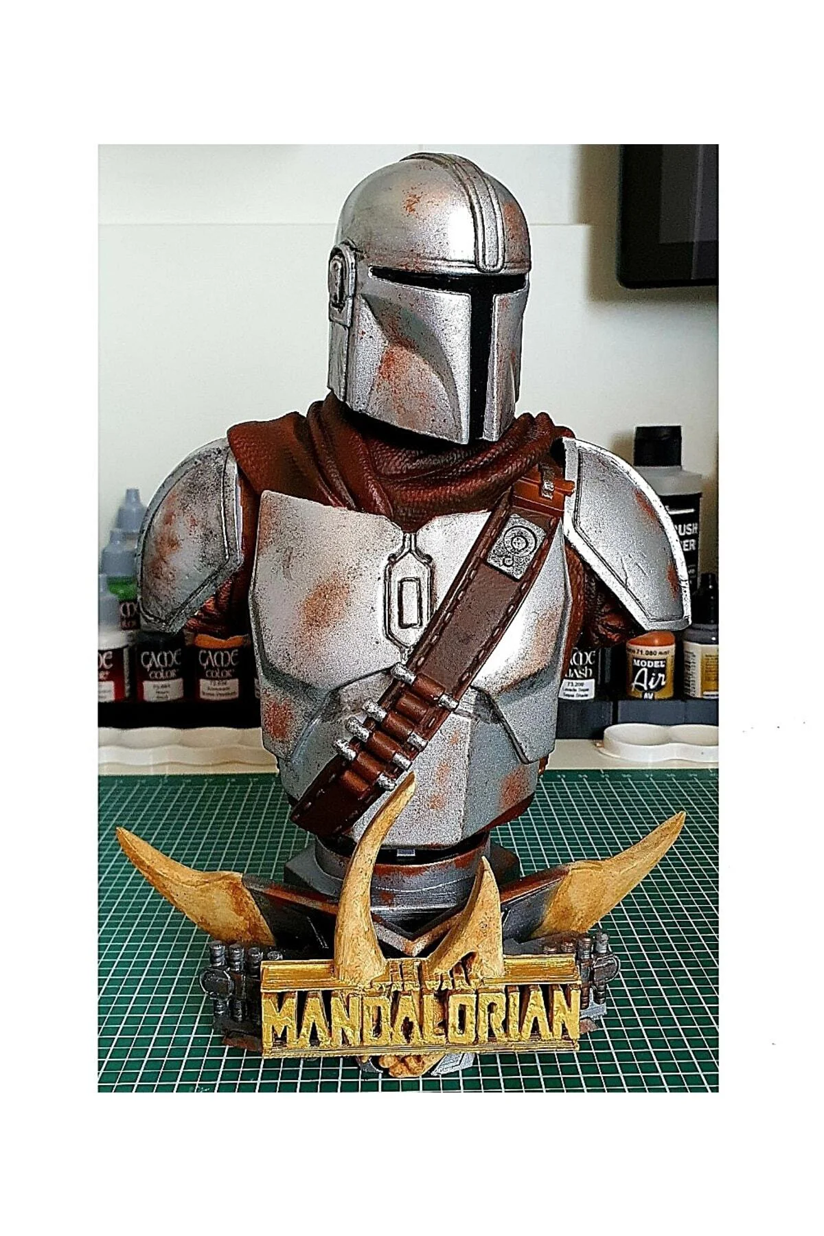 The Mandalorian Cool Pose Boyalı Büst 12 Cm