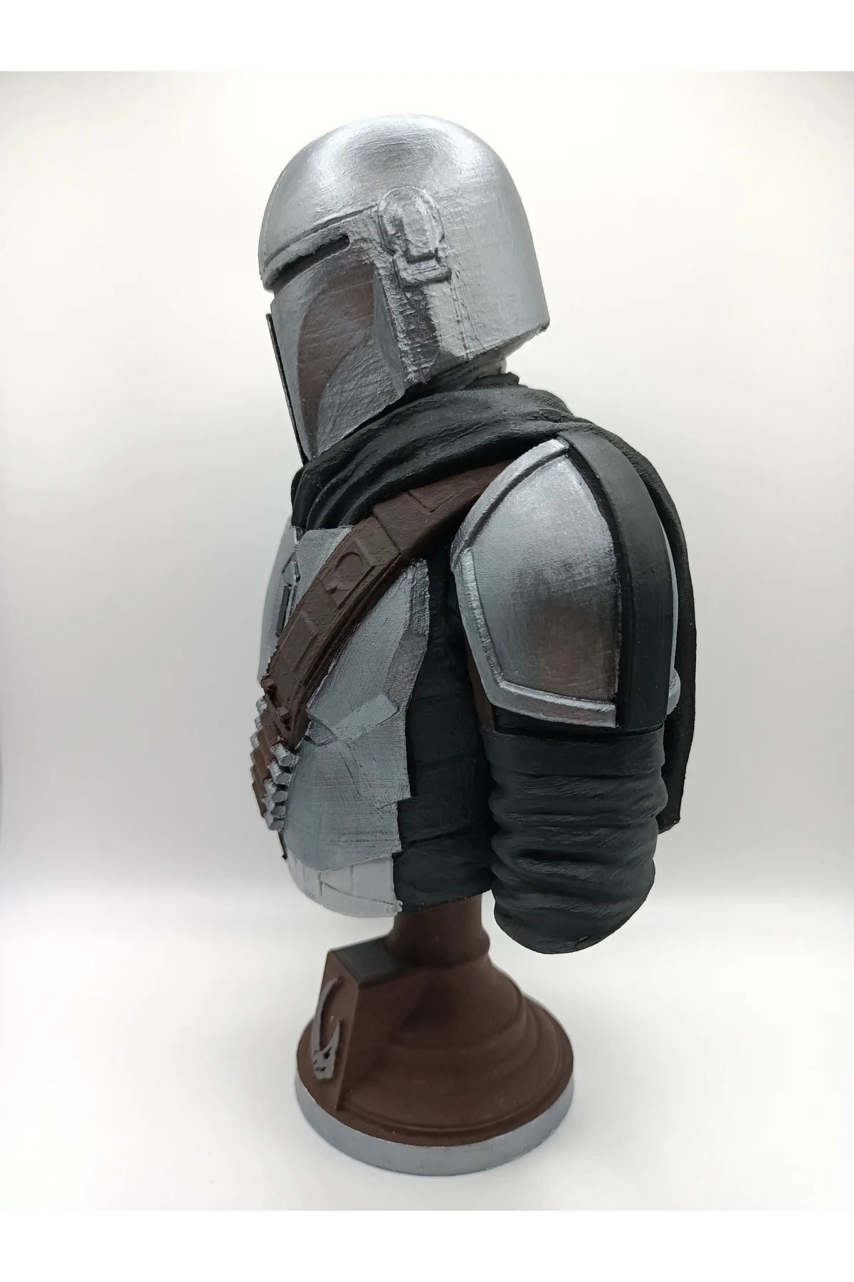 THE MANDALORİAN FİGÜR - 22CM