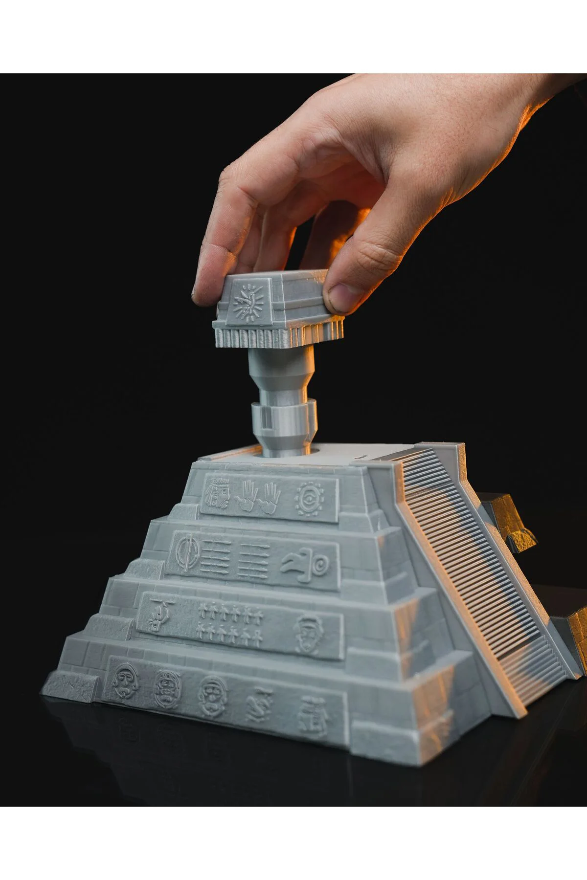The Pyramid’s Puzzle Kutusu