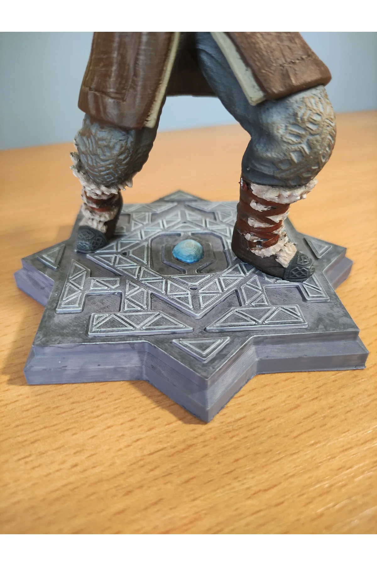 Thorin Meşe kalkan Yüzüklerin Efendisi Lotr Boyalı Figür 25 Cm büyük Boy
