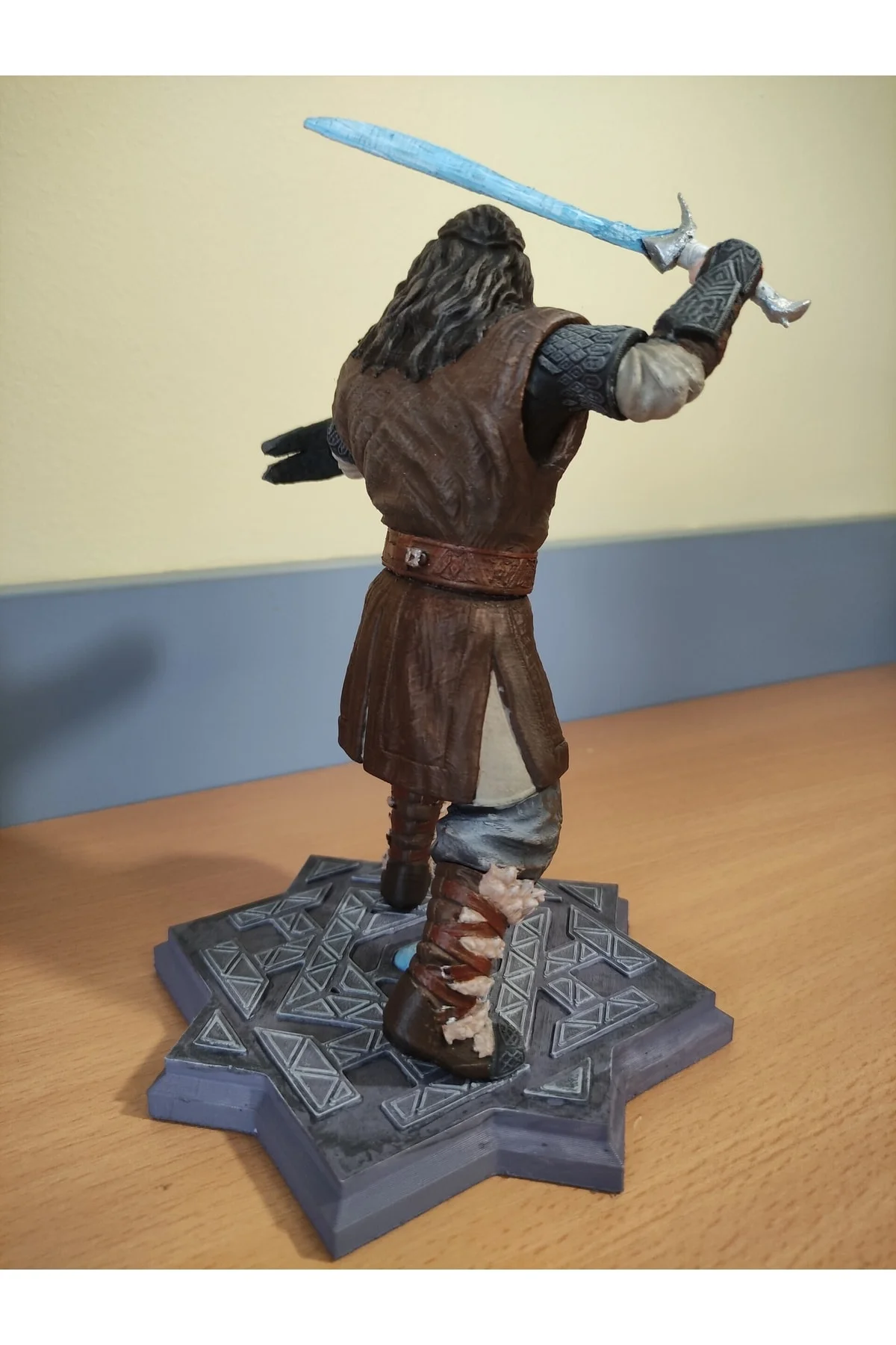Thorin Meşe kalkan Yüzüklerin Efendisi Lotr Boyalı Figür 25 Cm büyük Boy
