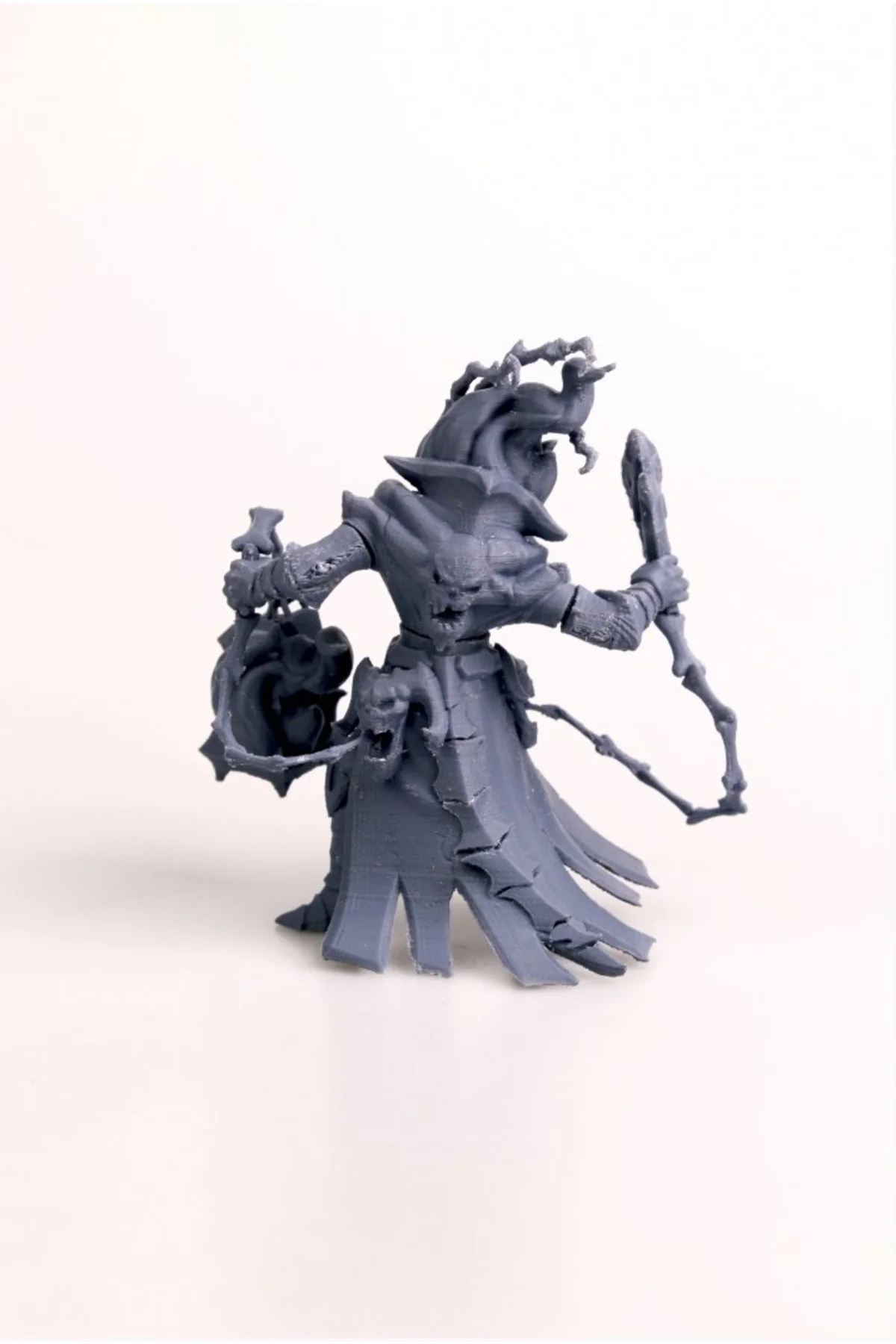 Thresh Şampiyon Biblo
