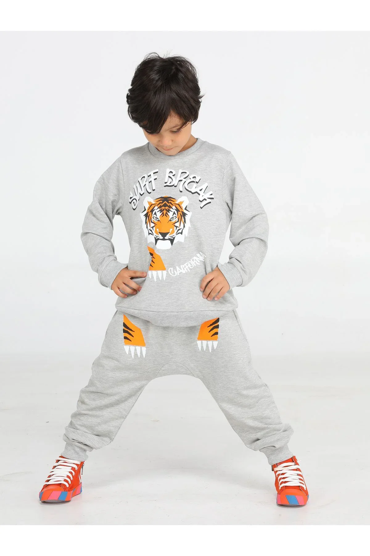 Tiger Gri Erkek Çocuk Eşofman Takım Tiger Gri Erkek Çocuk Eşofman Takım