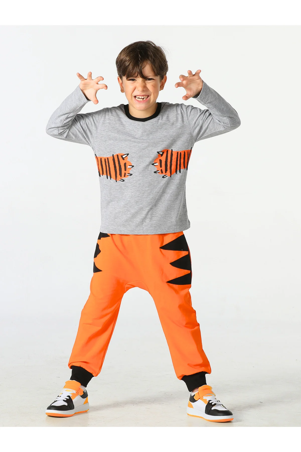 Tiger Paws Turuncu Pantolon+T-shirt Takım