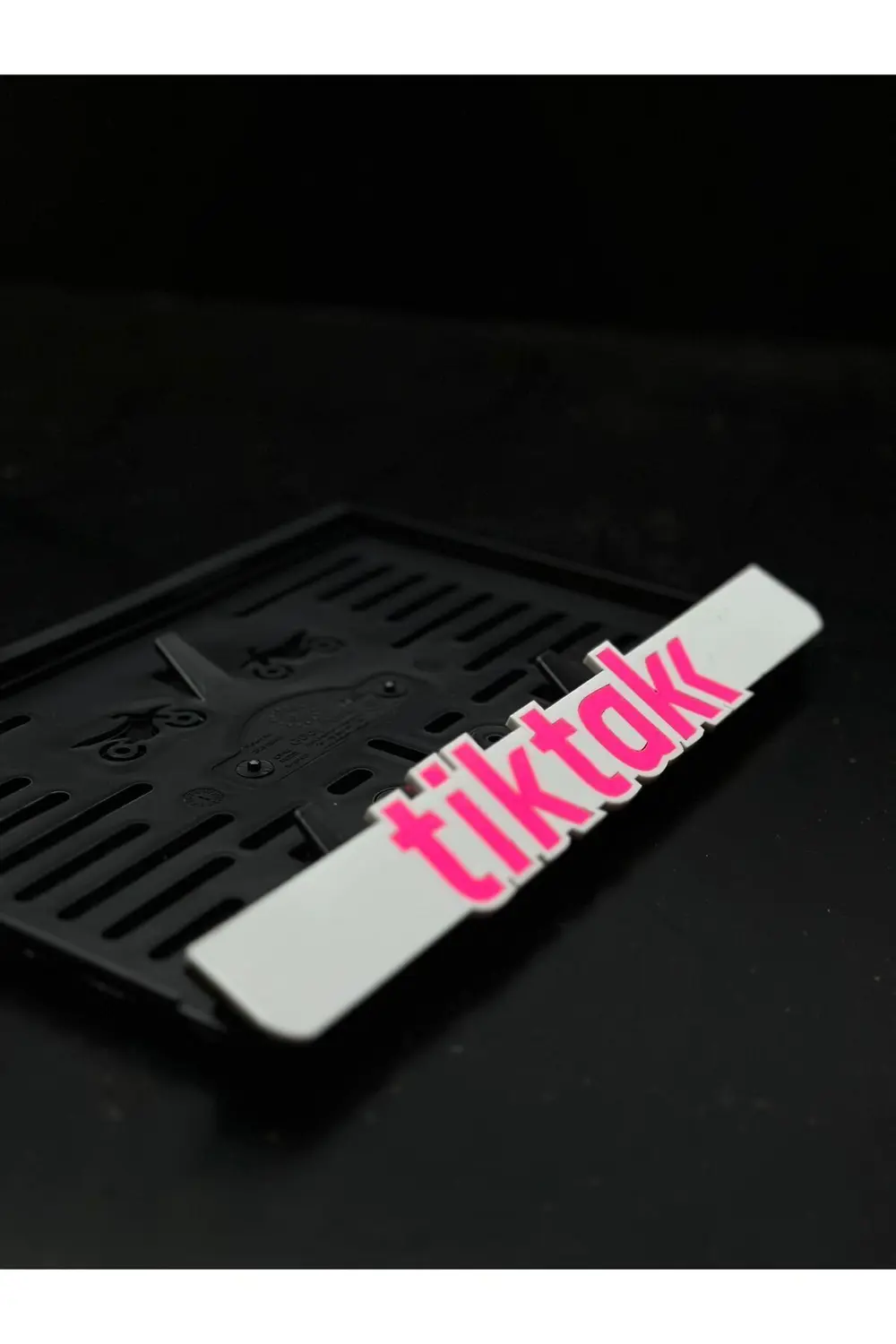 TİKTAK MOTOSİKLET 3 D LÜX PARLAK PLAKALIK