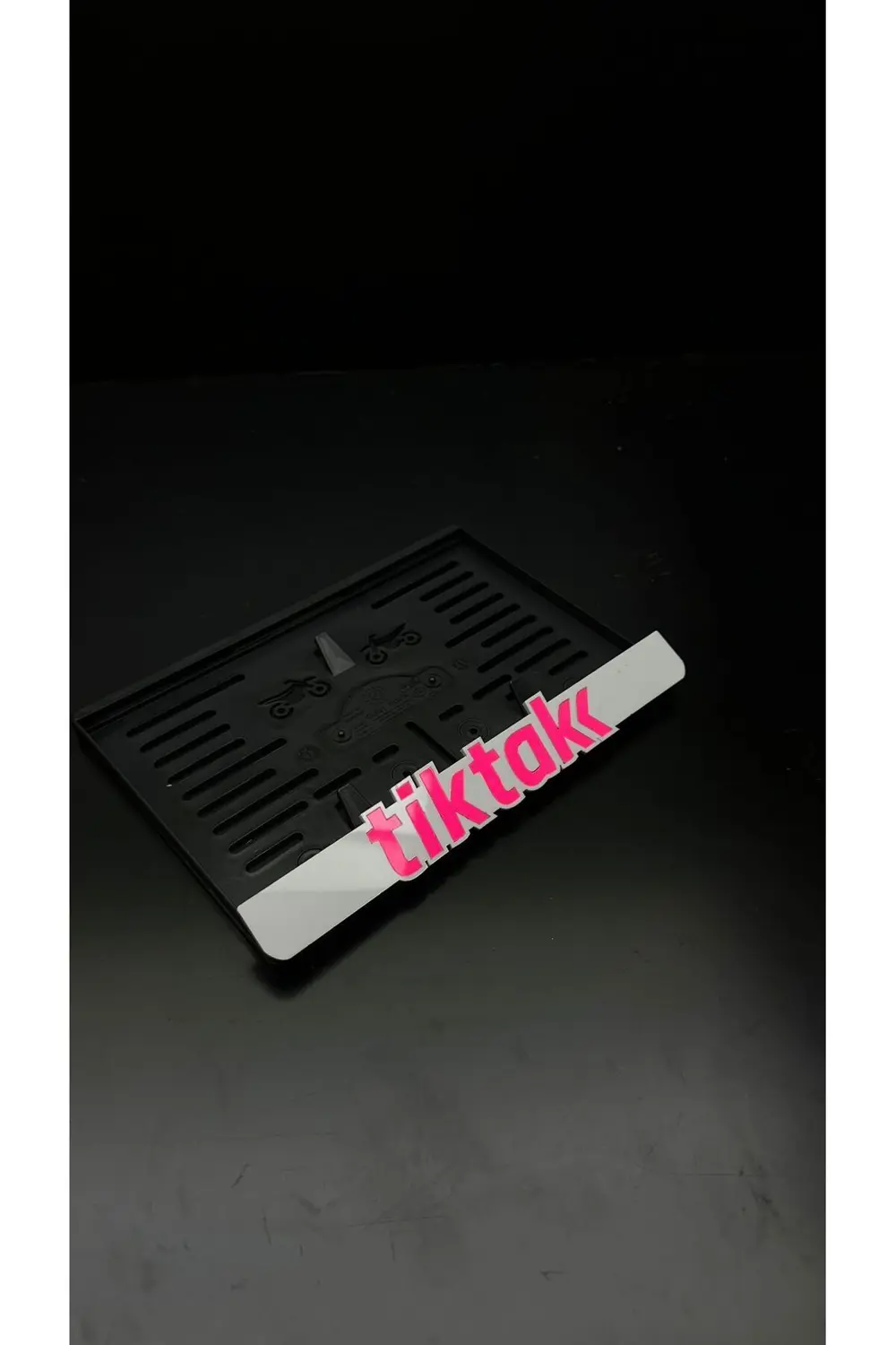 TİKTAK MOTOSİKLET 3 D LÜX PARLAK PLAKALIK