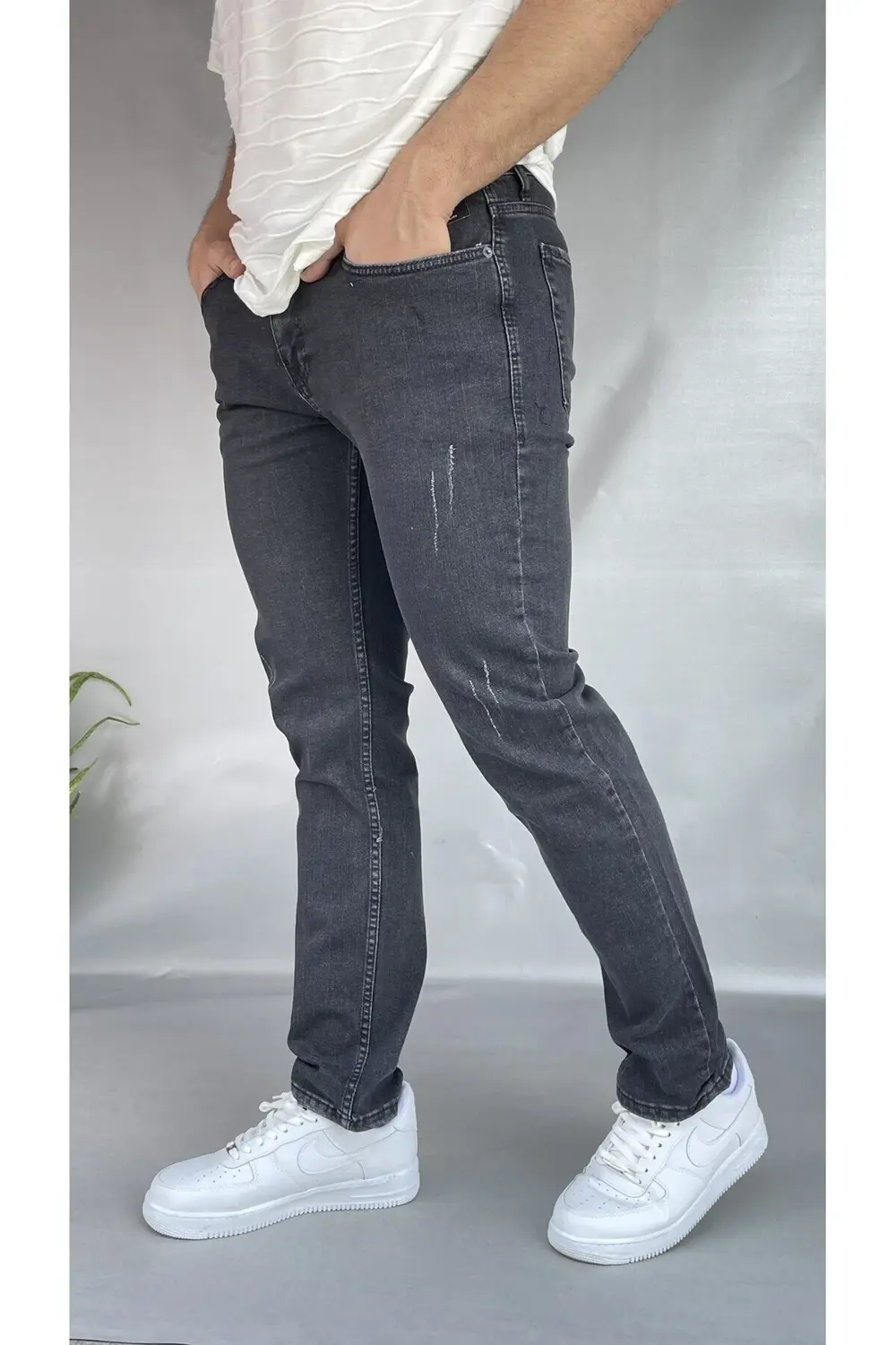 Tırnaklı Antrasit Slim Fit Jean