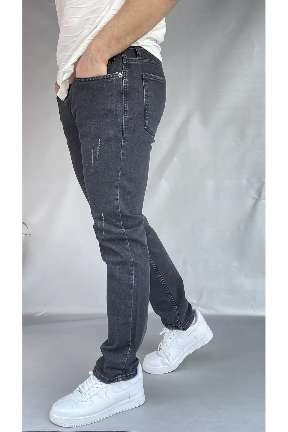 Tırnaklı Antrasit Slim Fit Jean