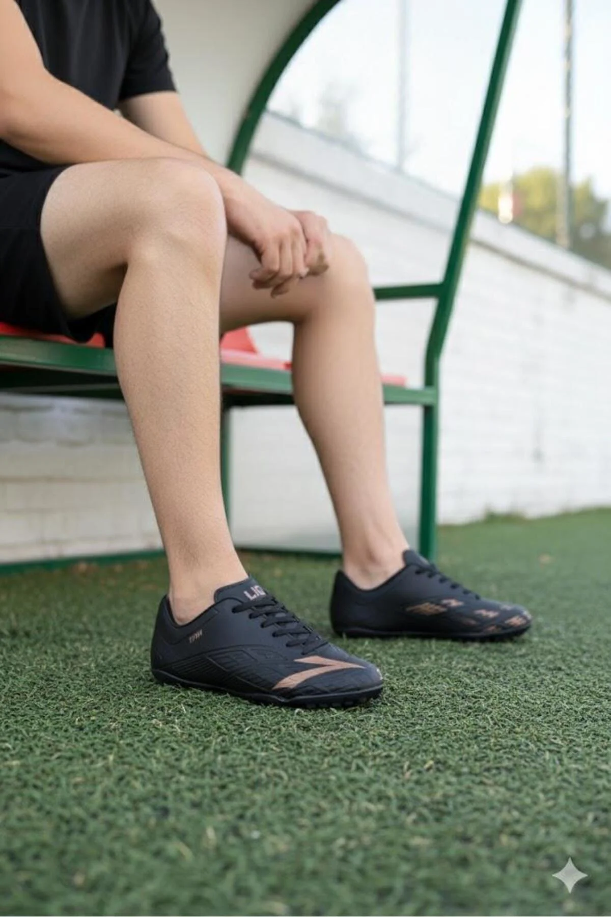 Titan Siyah Orjinal Ürün Çim Saha Halı Saha Erkek Futbol Ayakkabı Fiyatı, Yorumları ve Özellikleri