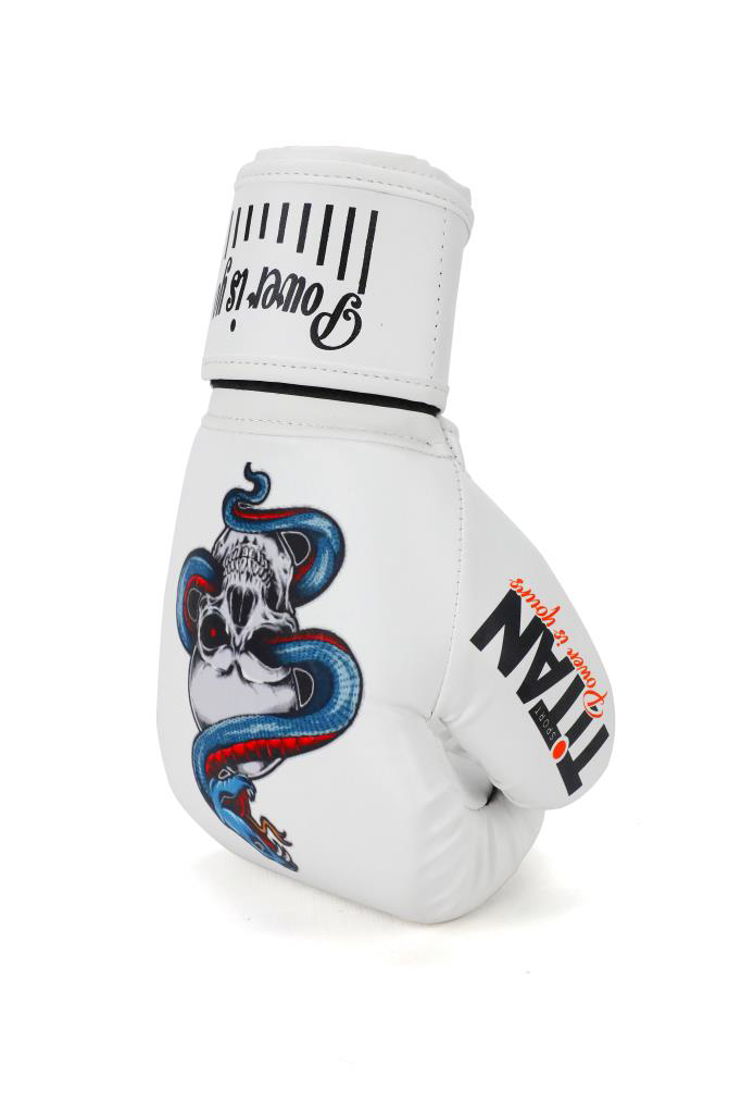 Titan Sport  Beyaz Yilan Desenli Boks Eldiveni