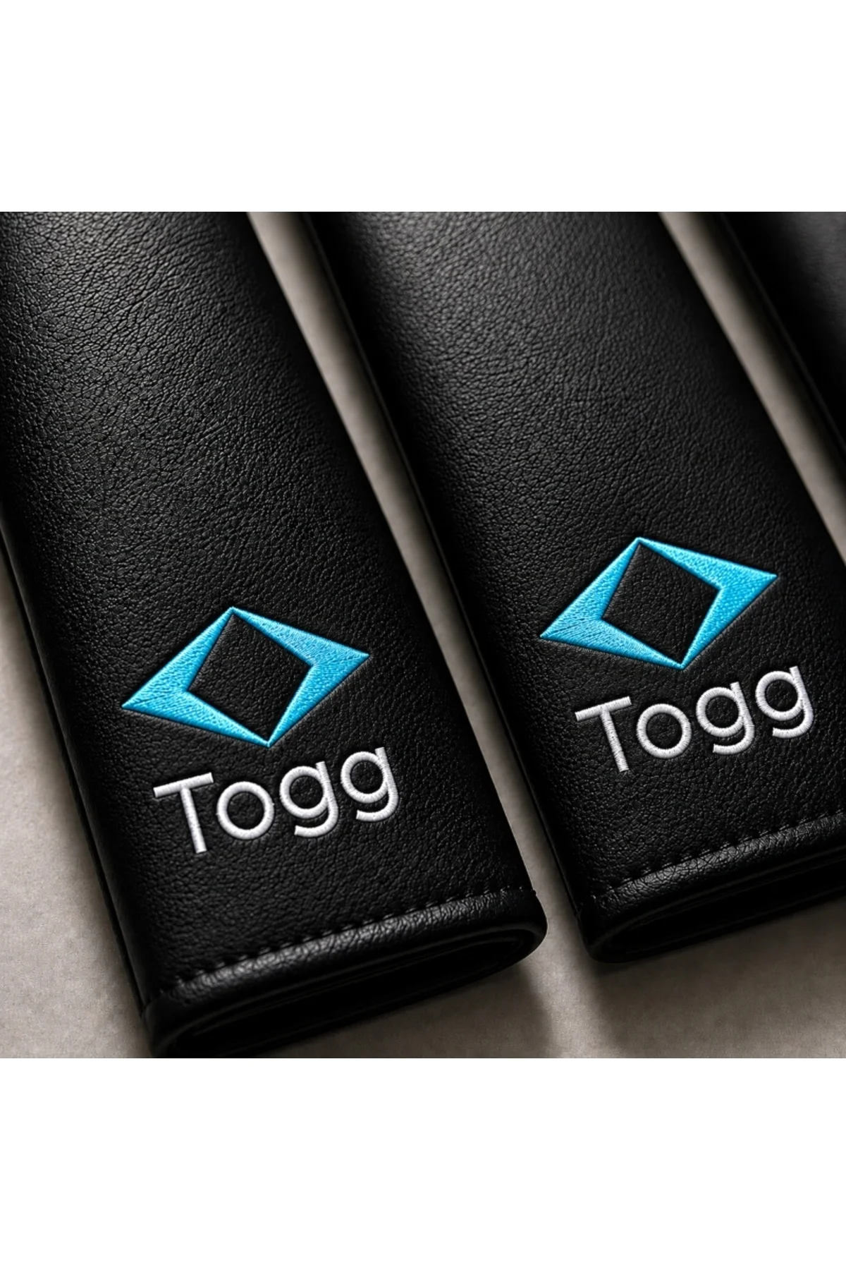 Togg Oto Boyun Destek Yastığı ve Emniyet Kemeri Kılıfı – Ergonomik Set Premium Kalite 2 Yastık 2 Kemer Togg Oto Boyun Destek Yastığı ve Emniyet Kemeri Kılıfı – Ergonomik Set Premium Kalite 2 Yastık 2 Kemer - Görsel 3