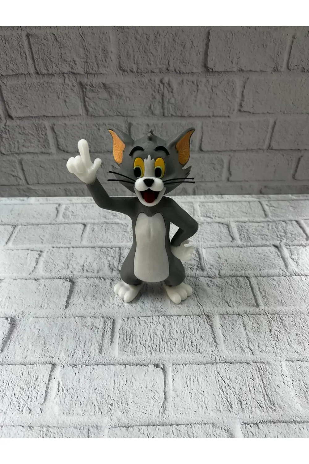 Tom Biblo 22 cm Hediyelik Dekoratif Obje Ev Ofis Süs Eşyası