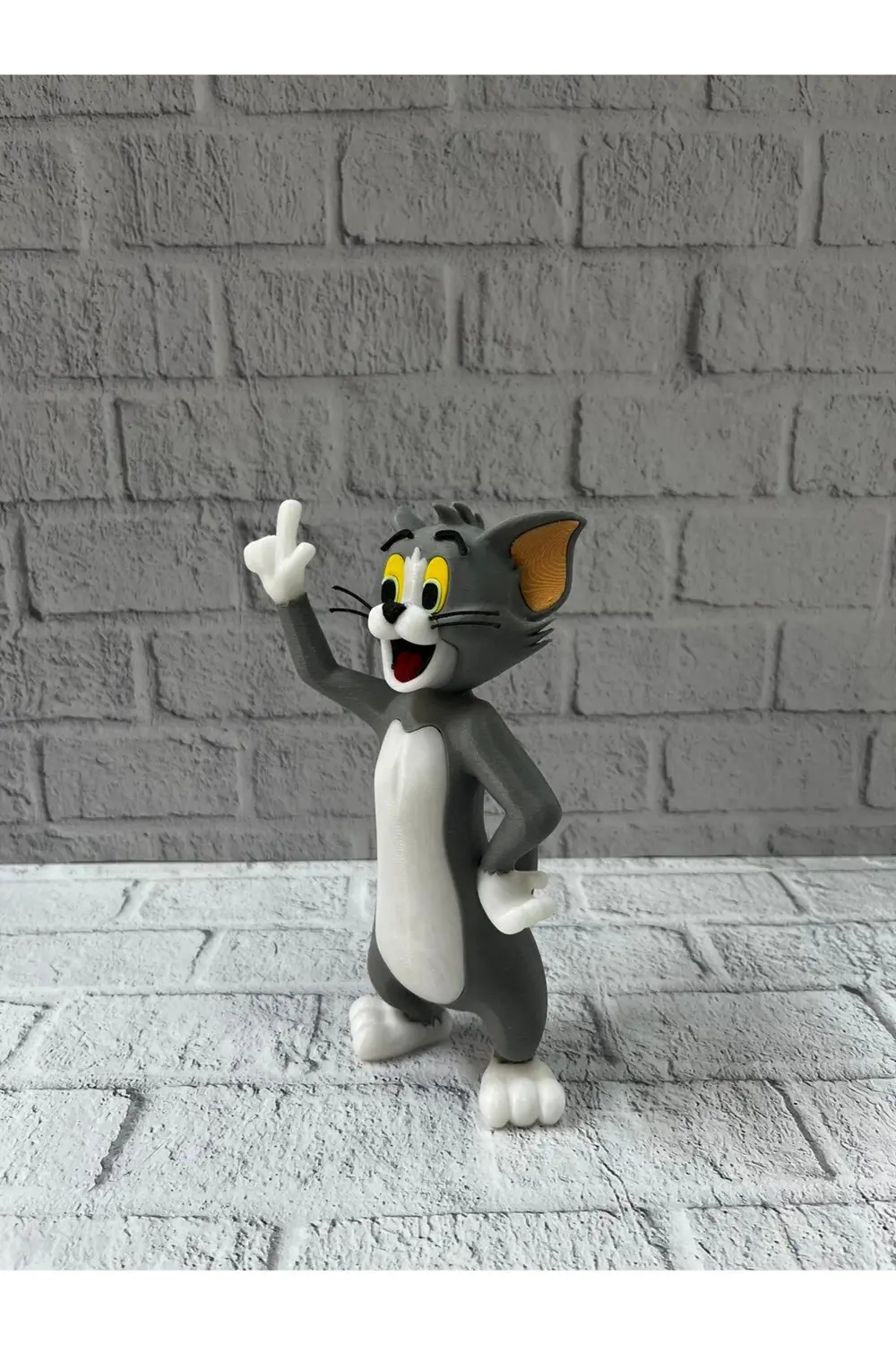 Tom Biblo 22 cm Hediyelik Dekoratif Obje Ev Ofis Süs Eşyası