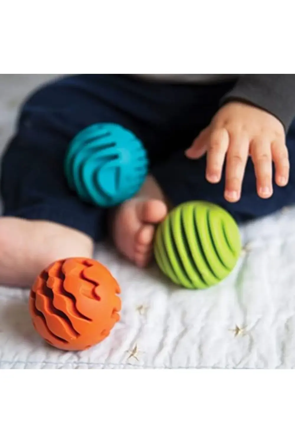 TOMY Oyuncak Co FA161-1 Ses Topları 1200752