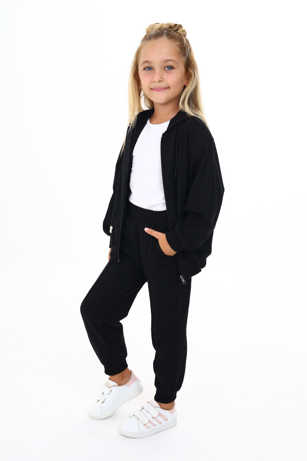 Toontoy  Kız Çocuk Yarasa Kol Armalı Eşofman Takım