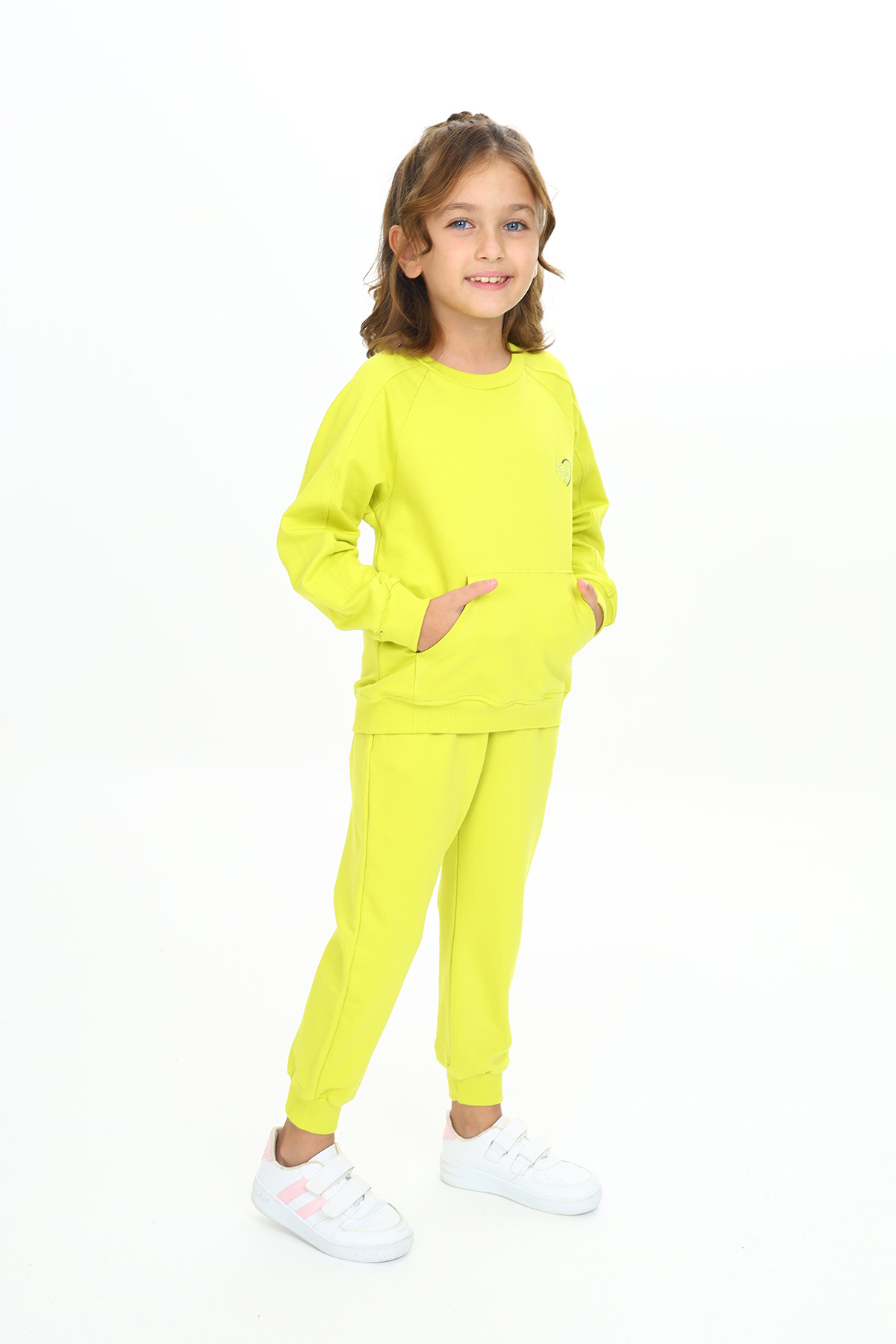 Toontoy Kız Çocuk Reglan Kol Kanguru Cepli Nakışlı Eşofman Takım