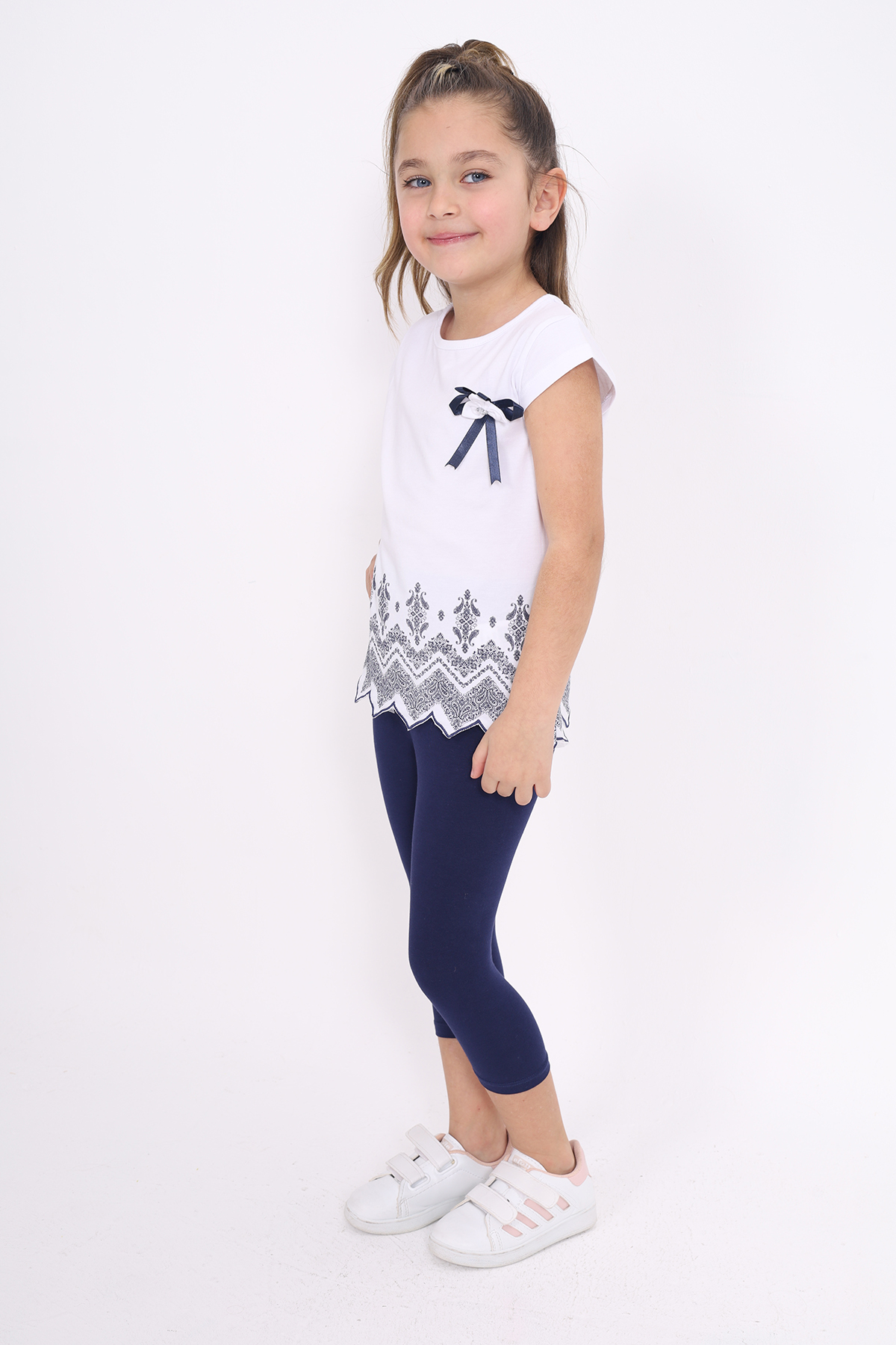 Toontoy Kız Çocuk Baskılı Göğsü Aksesuarlı Takım