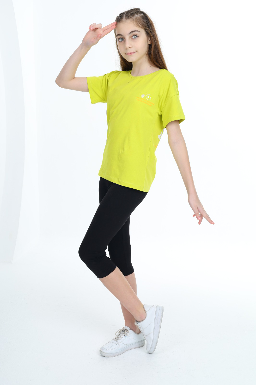 Toontoy Kız Çocuk Göğsü Çiçek Yazı Baskılı Taytlı Takım