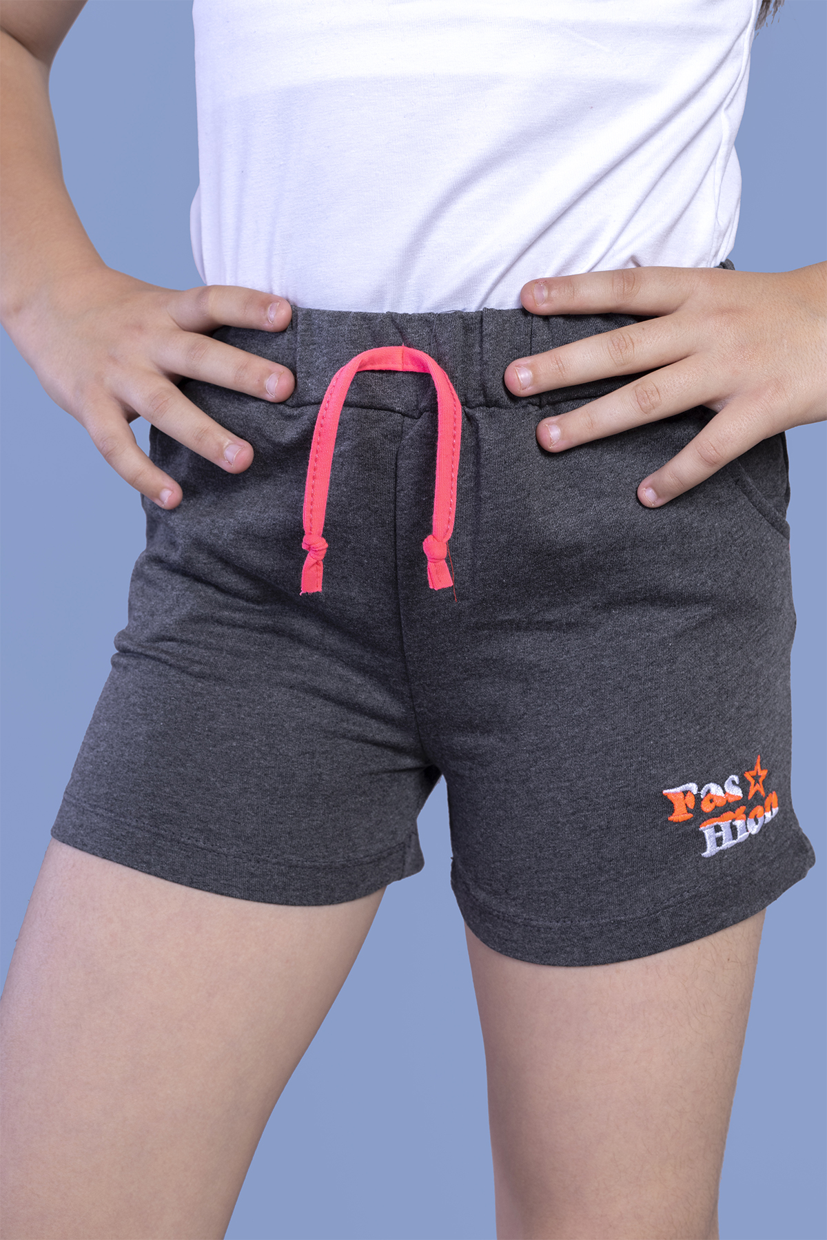 Toontoy  Kız Çocuk İki Yanı Cepli Arkası Baskı Detaylı Şort