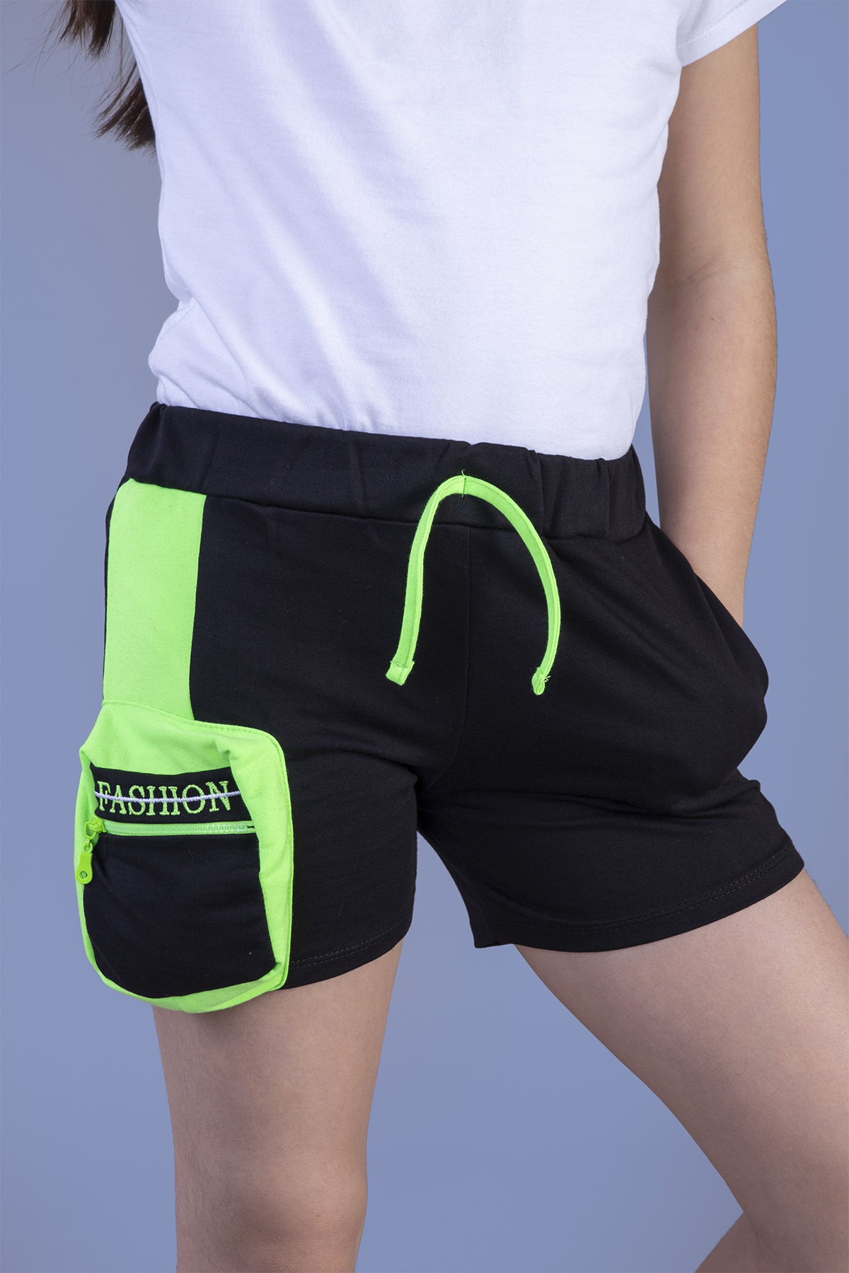 Toontoy Kız Çocuk Neon Uyumlu Çanta Detaylı Şort