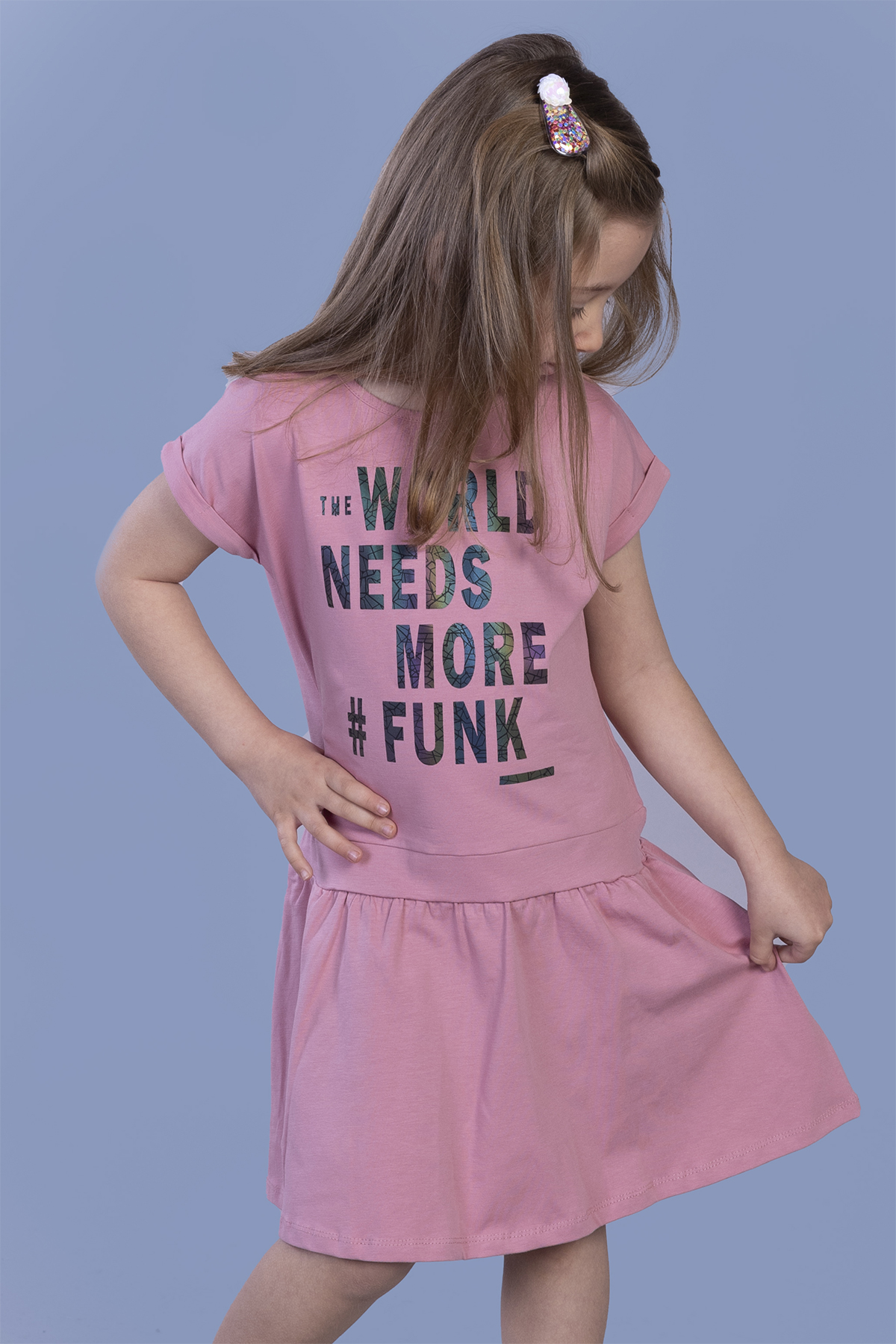 Toontoy Kız Çocuk Renkli Yazı Baskılı Büzgü Detaylı Elbise