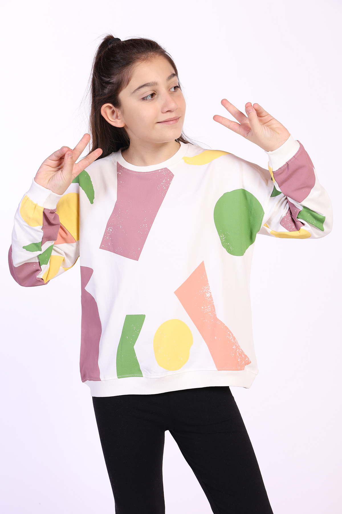 Toontoy Kız Çocuk Geometrik Desen Baskılı Sweatshirt Toontoy Kız Çocuk Geometrik Desen Baskılı Sweatshirt
