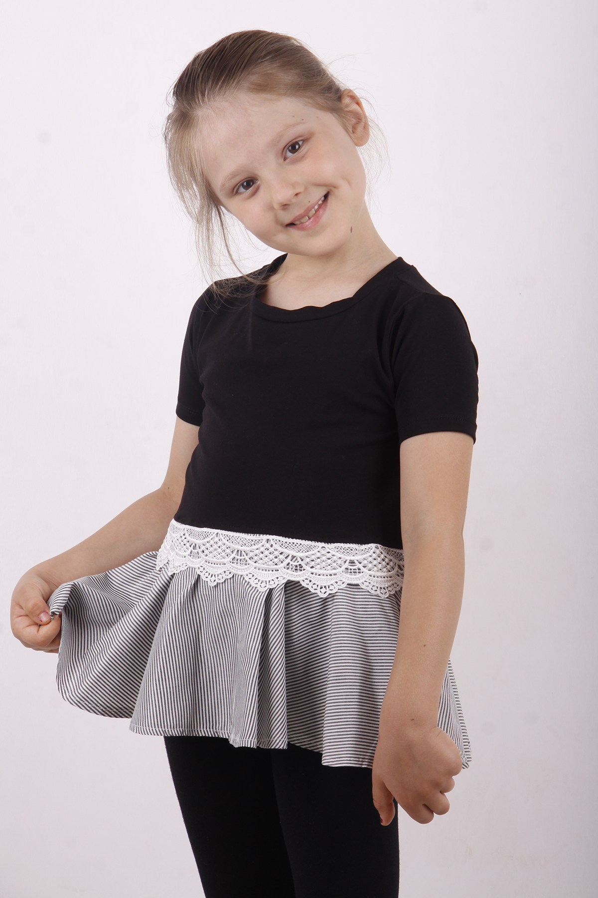 Toontoy Kız Çocuk Dantel Detaylı Garnili Elbise