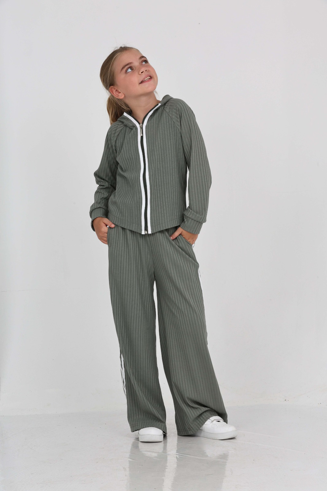 Toontoy Kız Çocuk Şerit Detaylı Eşofman Takım