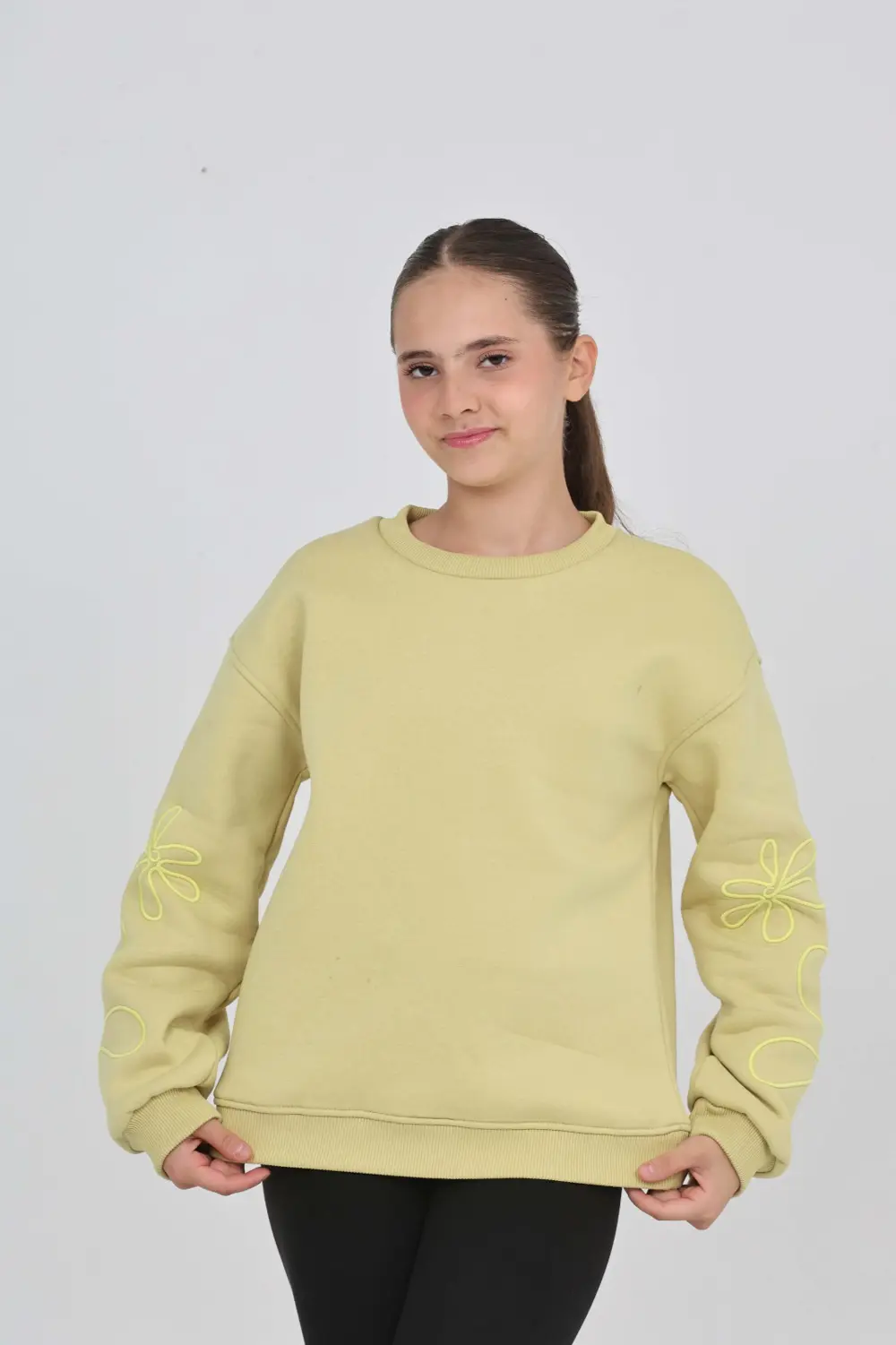 Toontoy Kız Çocuk Relax Fit Bisiklet Yaka Düşük Omuz Sweatshirt