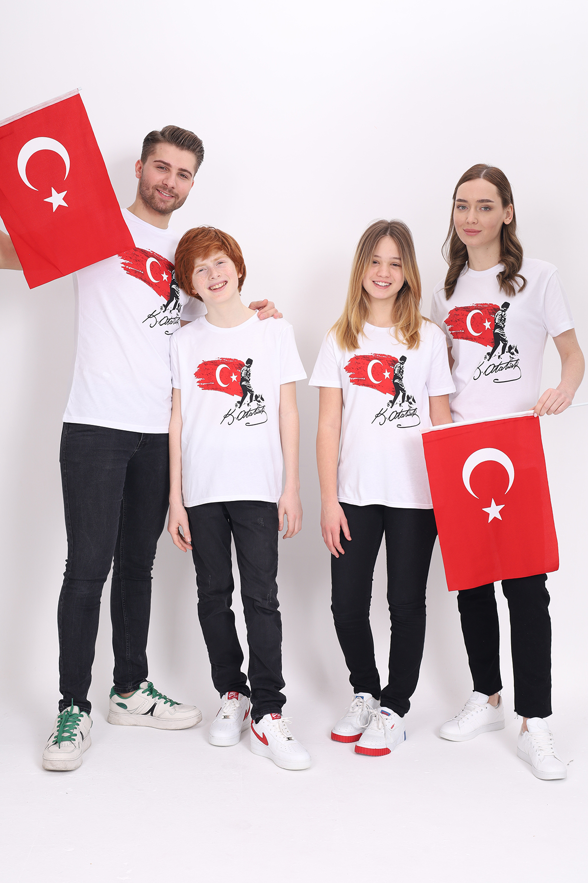 Toontoy Unisex Bisiklet Yaka Atatürk Baskılı Tişört